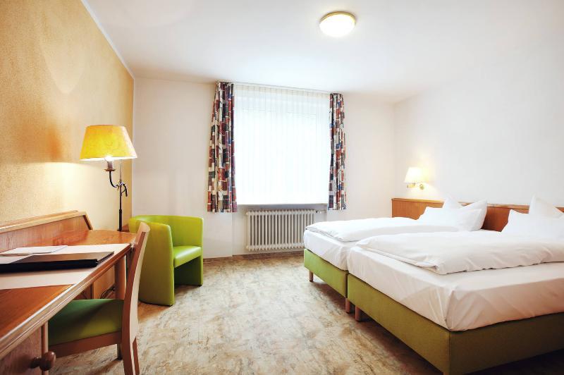 Hotel Bergschloesschen Simmern Exterior photo